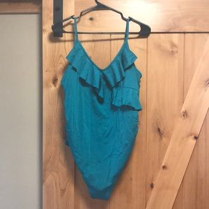 H&M maternity swimsuit size Large